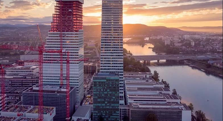 International Canlon |Roche Group rebuilt the tallest building in Switzerland: they chose Canlon waterproofing membrane!